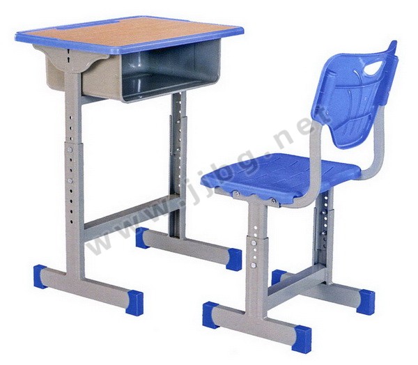 點擊查看商品:課桌椅